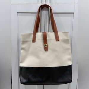 Fossil Canvas Tote